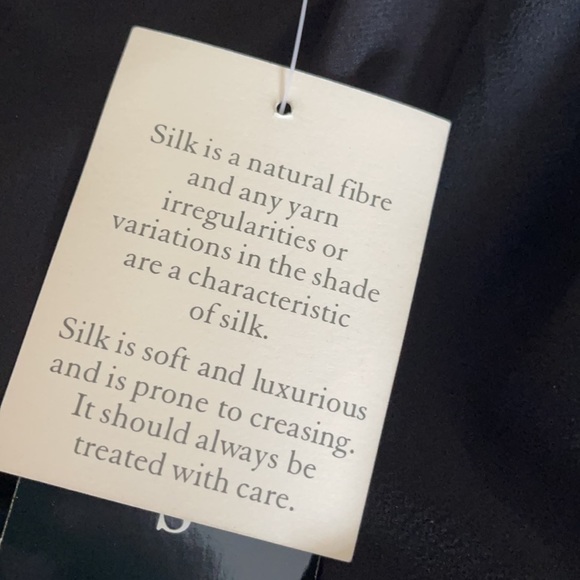 NWT Hobbs Black Silk Georgette cap sleeve dress 8 - Picture 11 of 14